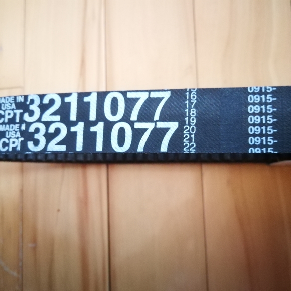 Genuine Polaris Drive Belt - Picture 7 of 9